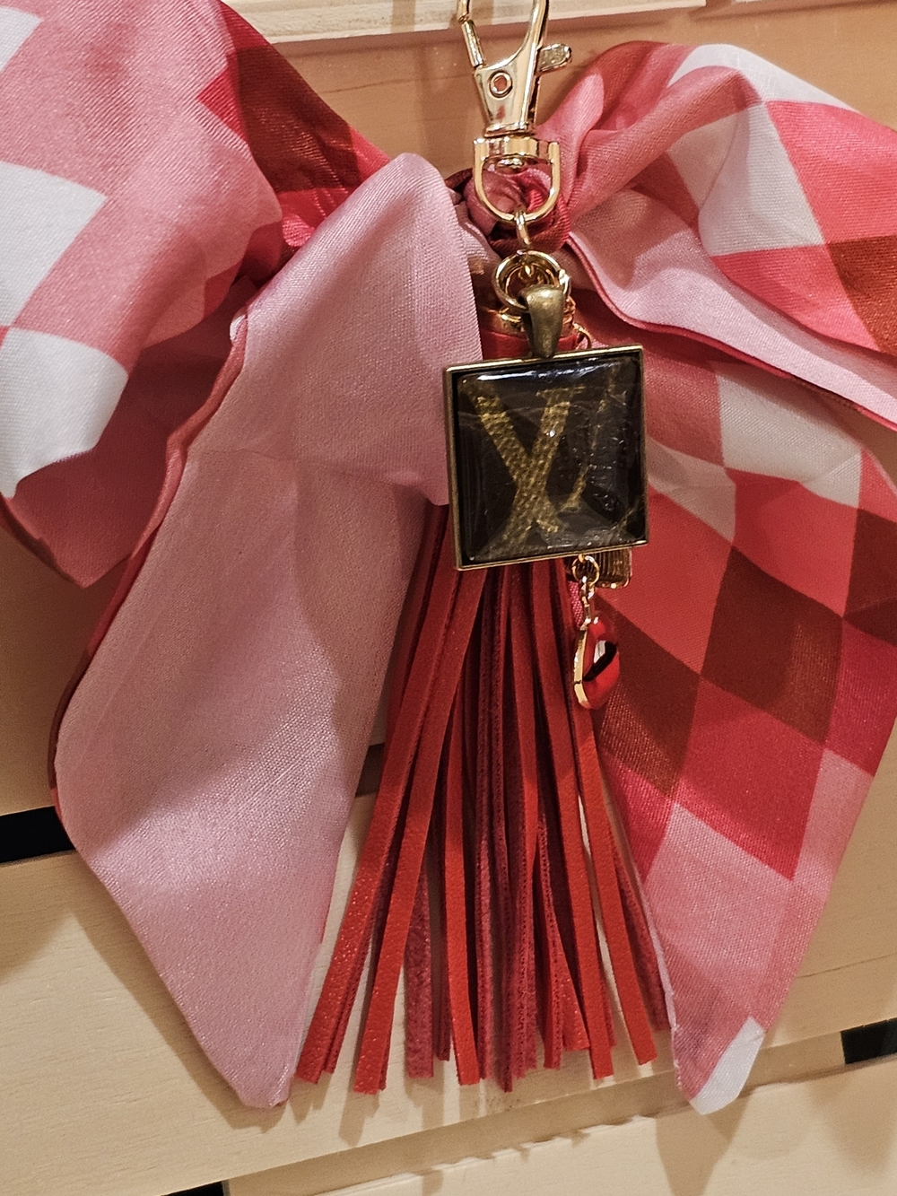 Louis Vuitton Piece In Pendant On Keychain/Bag Charm W/Twilly, Charms, & Tassel - Picture 6 of 6